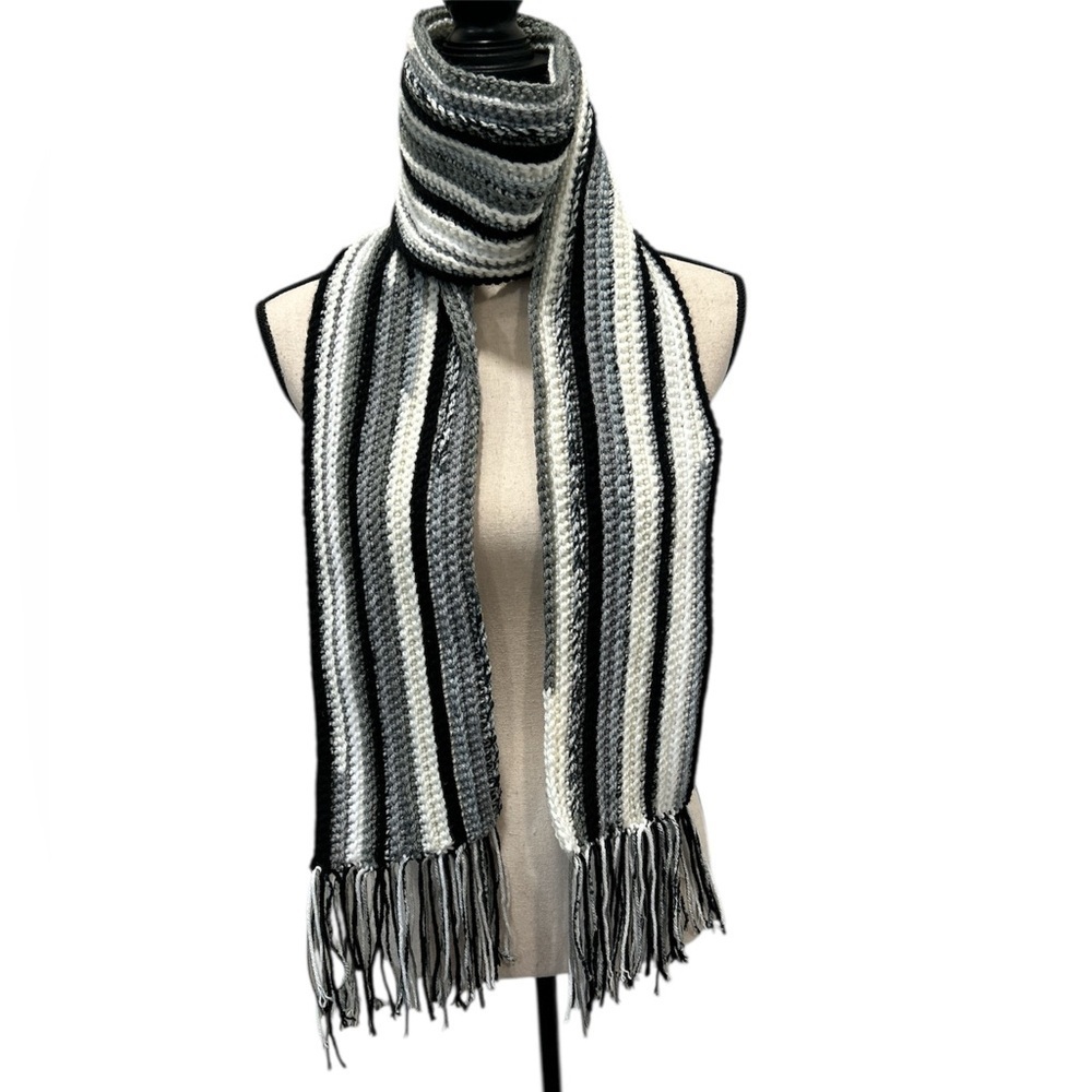 Striped Black and White Scarf